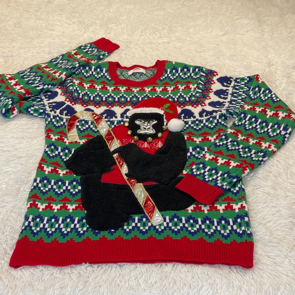 Holiday Time Red and Green Knit GORILLA Sweater UNISEX MENS M38-40